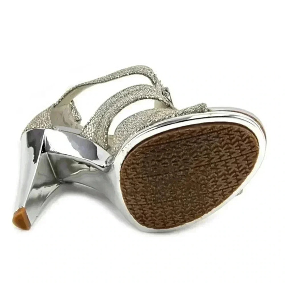 Michael Kors Berkley T-Strap Silver Glitter Sandals 8 - Picture 4 of 15